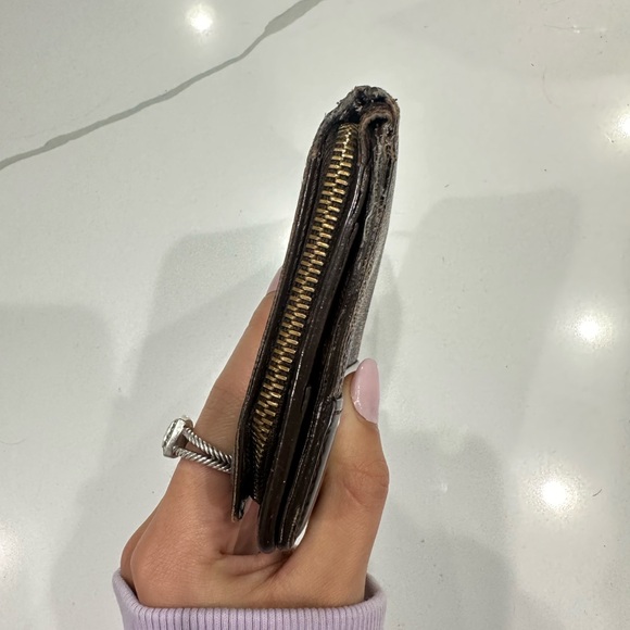 Vintage Louis Vuitton Damier Ebene Compact Zippy Wallet - Picture 9 of 15